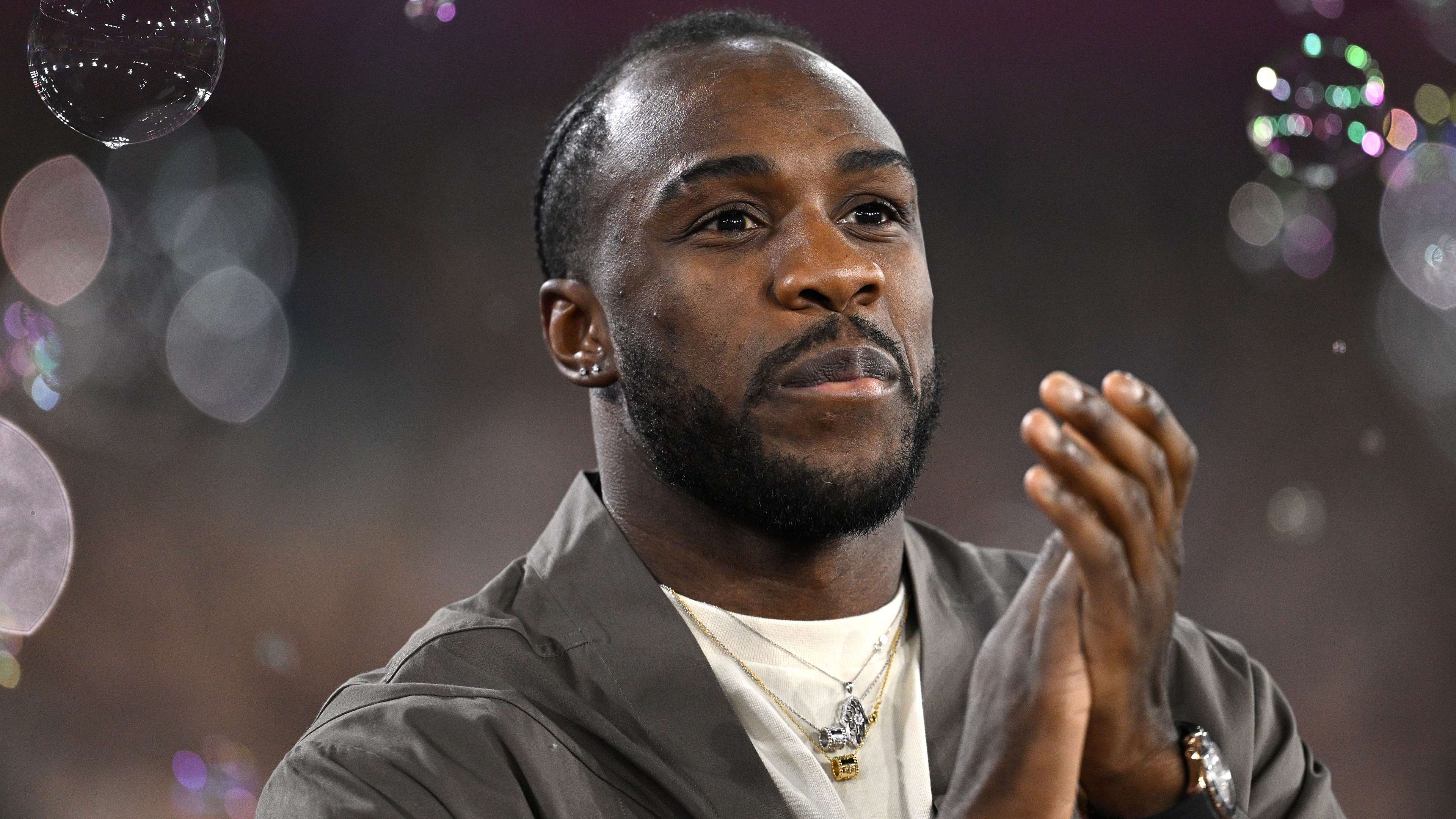 他总能凭借 他总能凭借